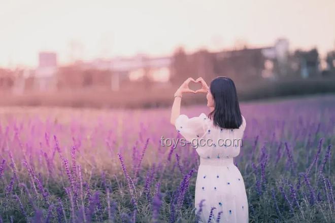 每个女性成年后最需要的朋友，「她」排第一：如何找到并维系灵魂伴侣般的友情